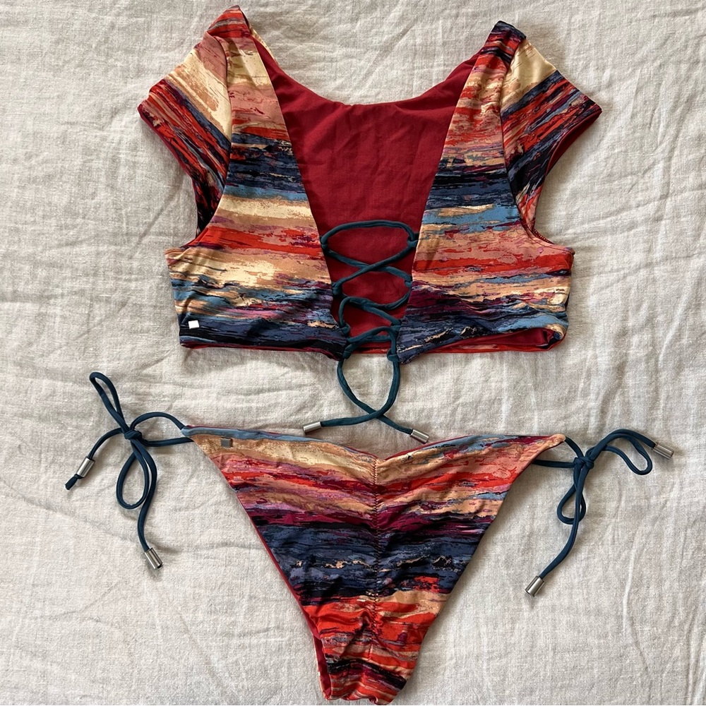 Cheeky Reversible Bikini